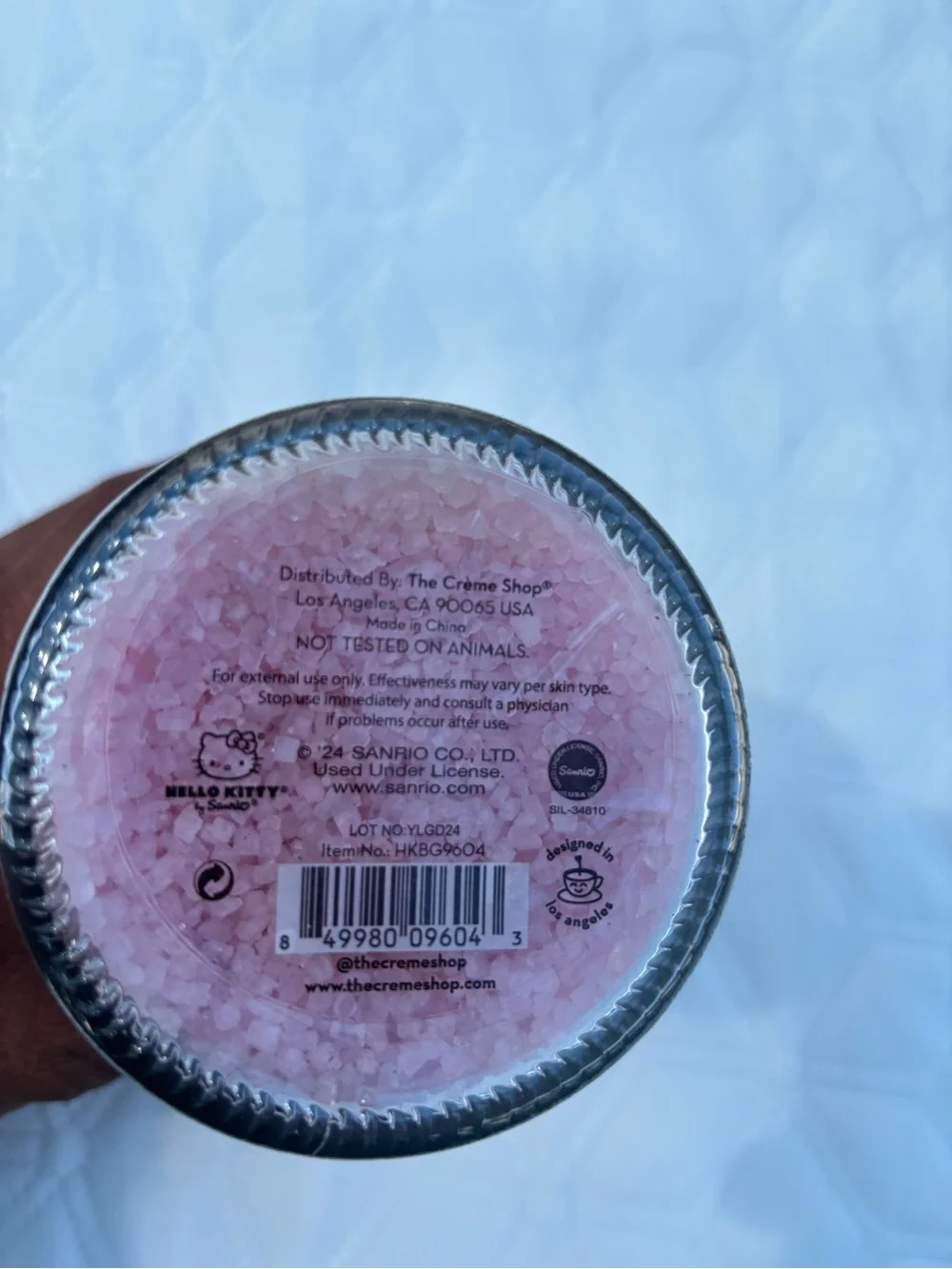 Hello Kitty Pink Aromatherapy Bath Crystals - Moisturizing Soak
